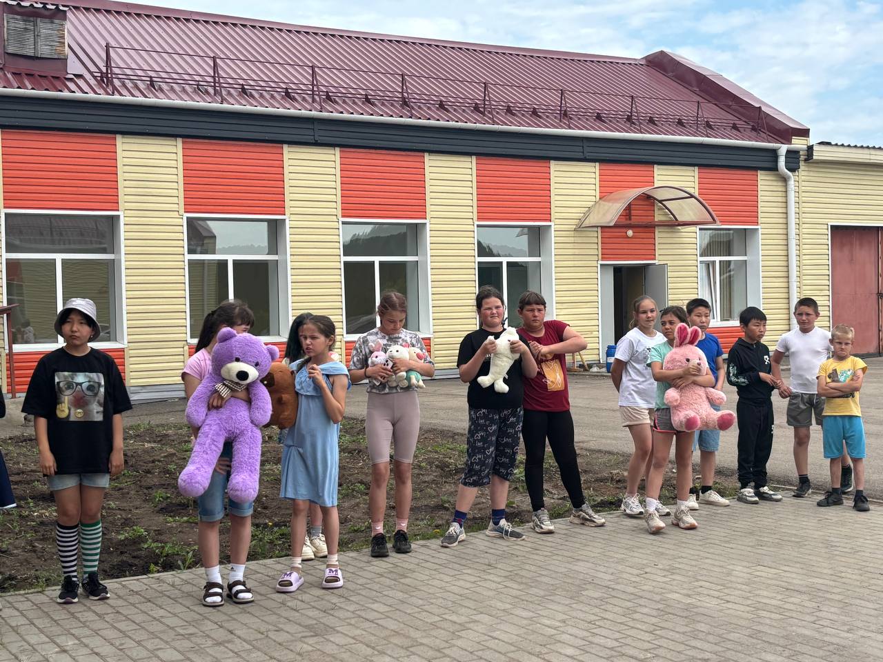 Четырнадцатый день в летнем оздоровительном лагере «Дружба».