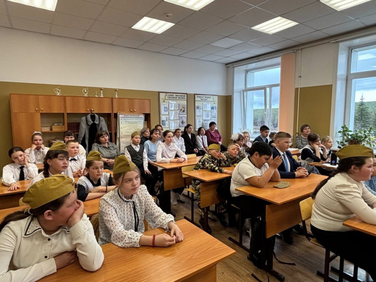 Конкурс чтецов «Строки, опалëнные войной».